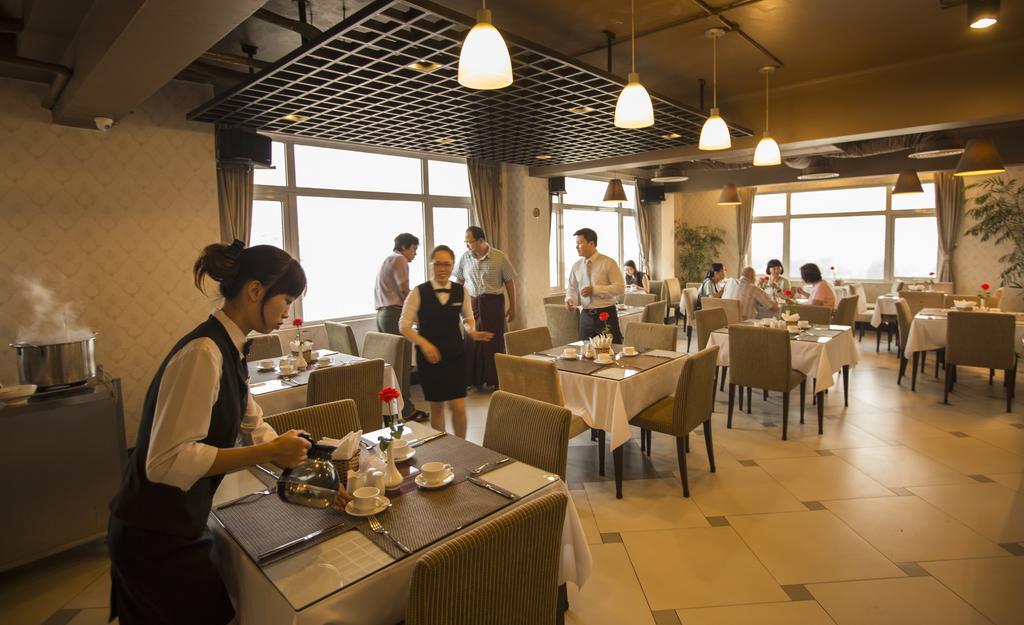 Adamas Hanoi Hotel Hanói Exterior foto